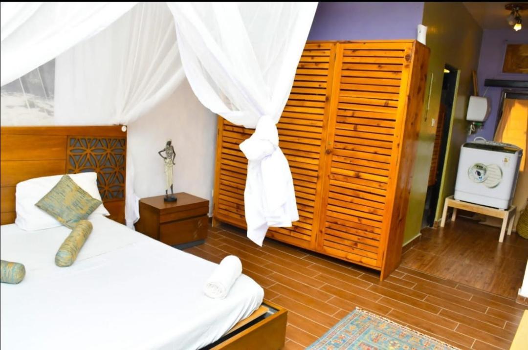 Mavericks Convenient Cozy Loft In Diani'S Cbd Ukunda Exterior photo