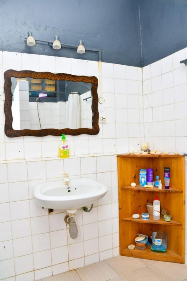 Mavericks Convenient Cozy Loft In Diani'S Cbd Ukunda Exterior photo